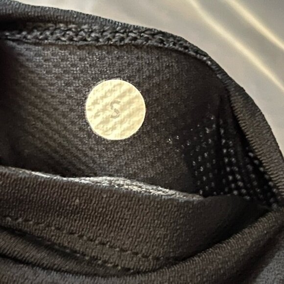 Lululemon Metal Vent Tech Long Sleeve Shirt Mens Grey Performance Active Small - Picture 8 of 11